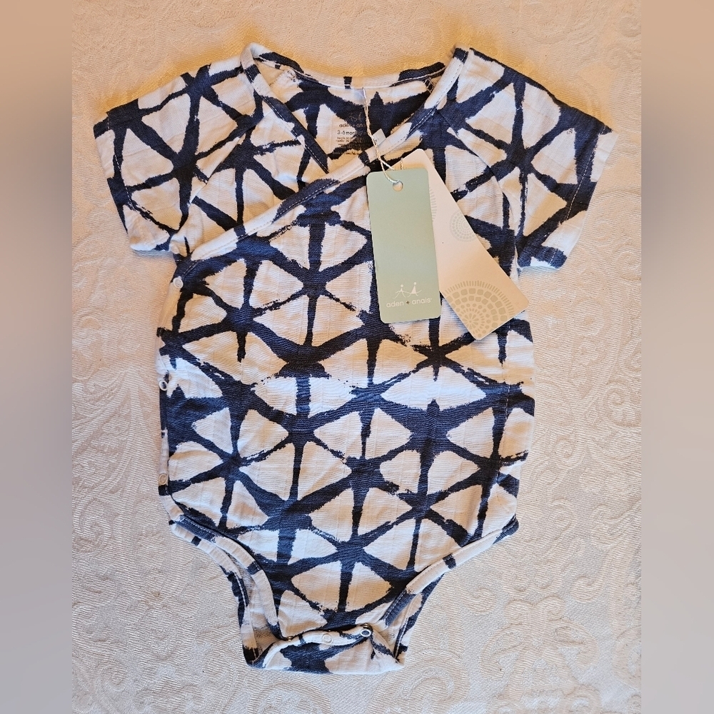 aden + anais Blue and White Short Sleeve Kimono Body Suit, 3 to 6 Months, NWT